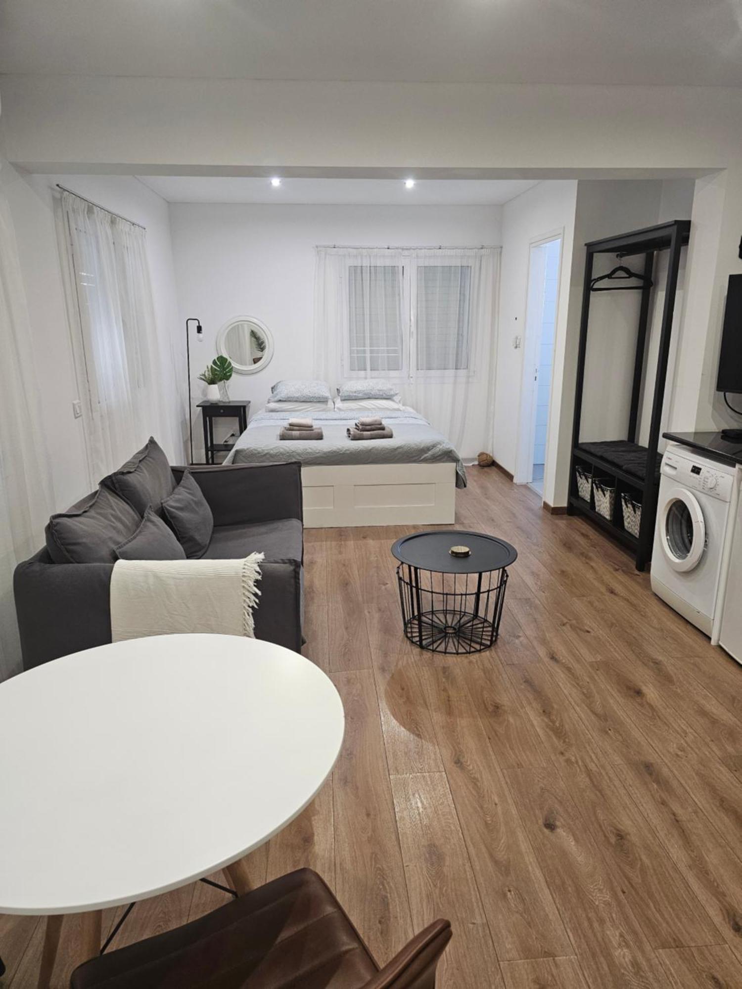 City Center Apartments 파포스 외부 사진