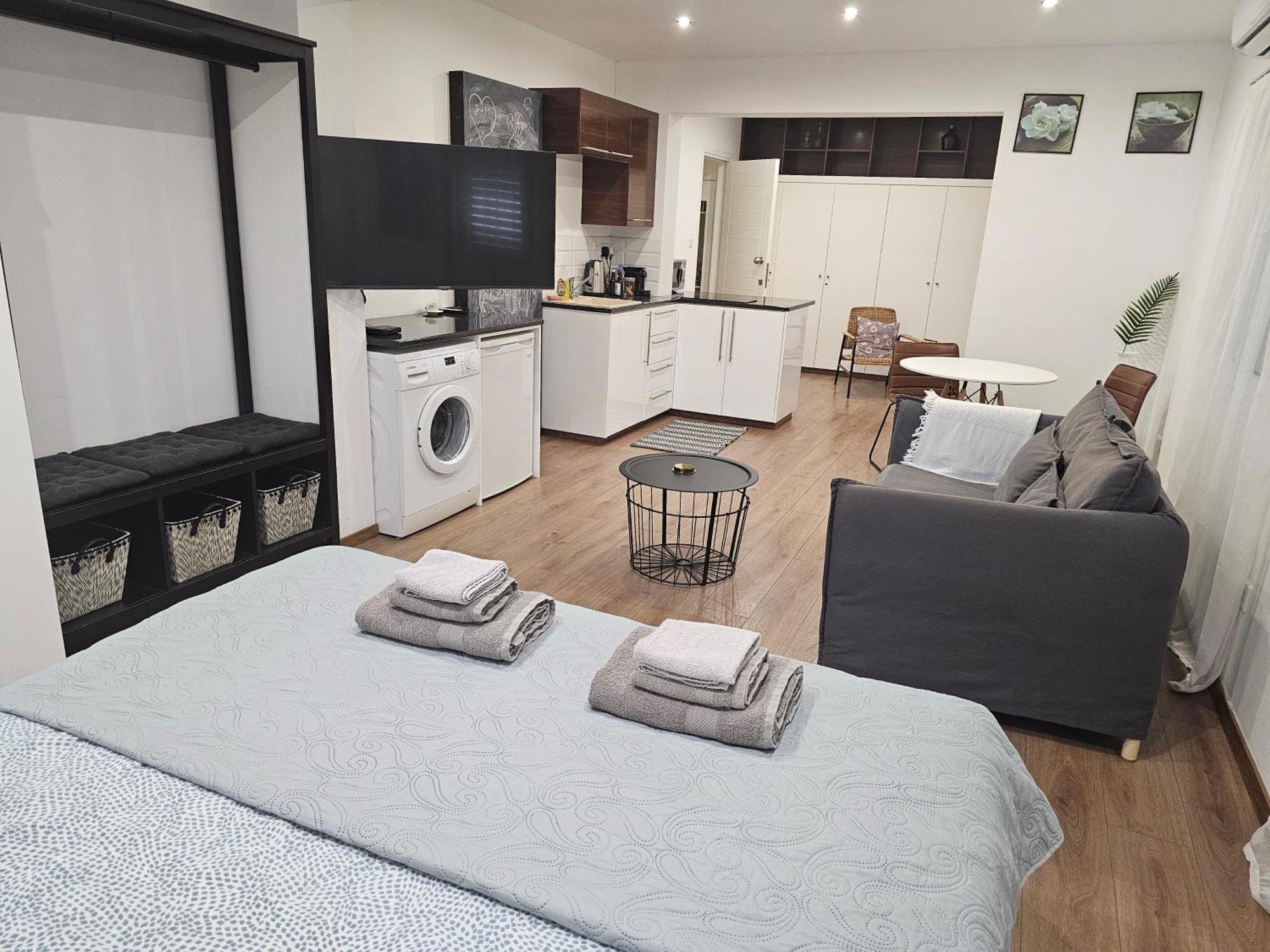 City Center Apartments 파포스 외부 사진